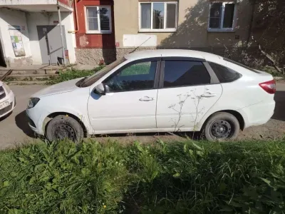 Lada GRANTA 2022 — 450 000 ₽ — RU