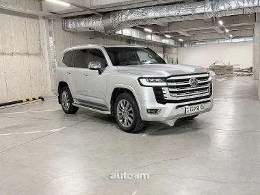 Toyota Land Cruiser 300 2022 — 8 032 888 ₽ — Лори, Армения