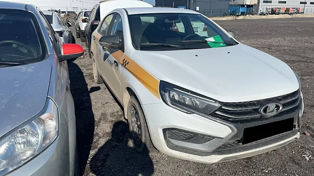 Lada Vesta 2023 — 684 000 ₽ — г Санкт-Петербург, RU