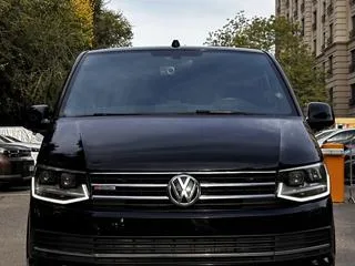 Volkswagen Multivan 2018 — 4 199 535 ₽ — Алматы, Казахстан