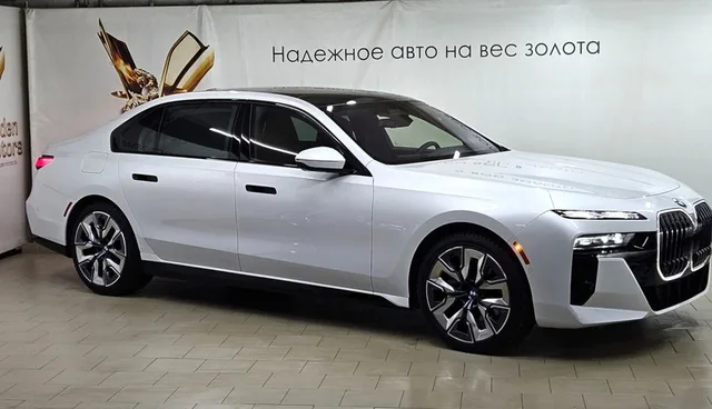 BMW 7 серия 2022 — 9 029 652 ₽ — Минск, Беларусь