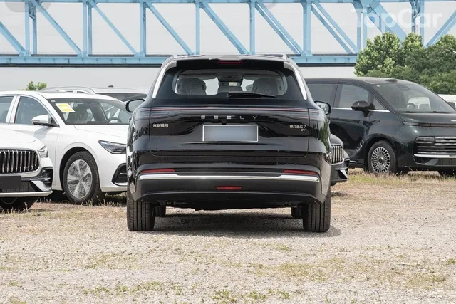 Geely Galaxy Starship 7 2024 — 1 462 251 ₽ — Бишкек, Кыргызстан